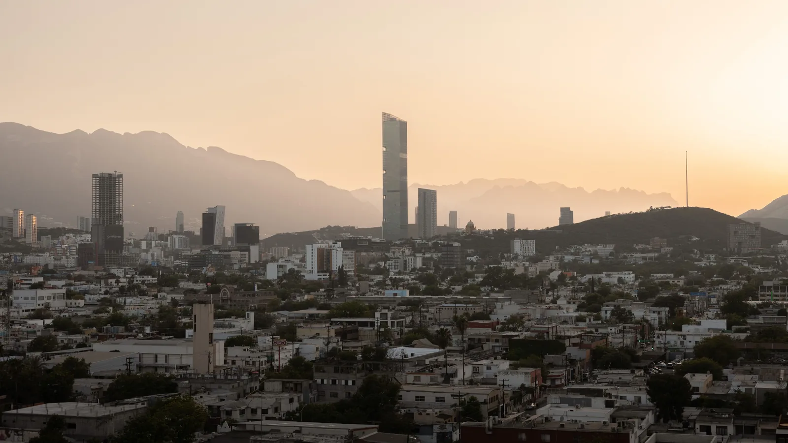Does a US LLC Owe US Tax If Its Owner Lives Abroad?