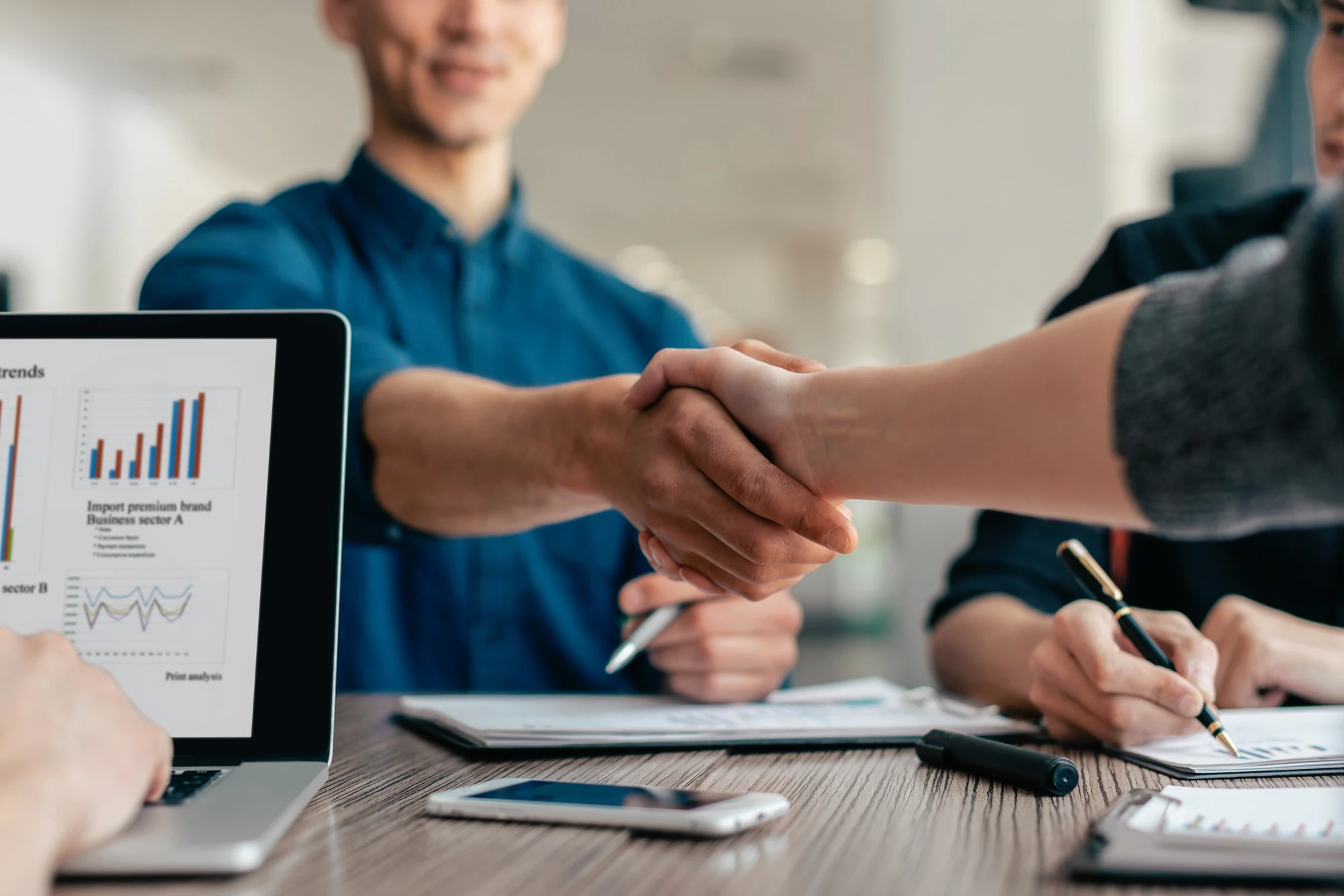Franchises in the USA: The Ultimate 2025 Guide for Foreign Investors and Entrepreneurs in Florida