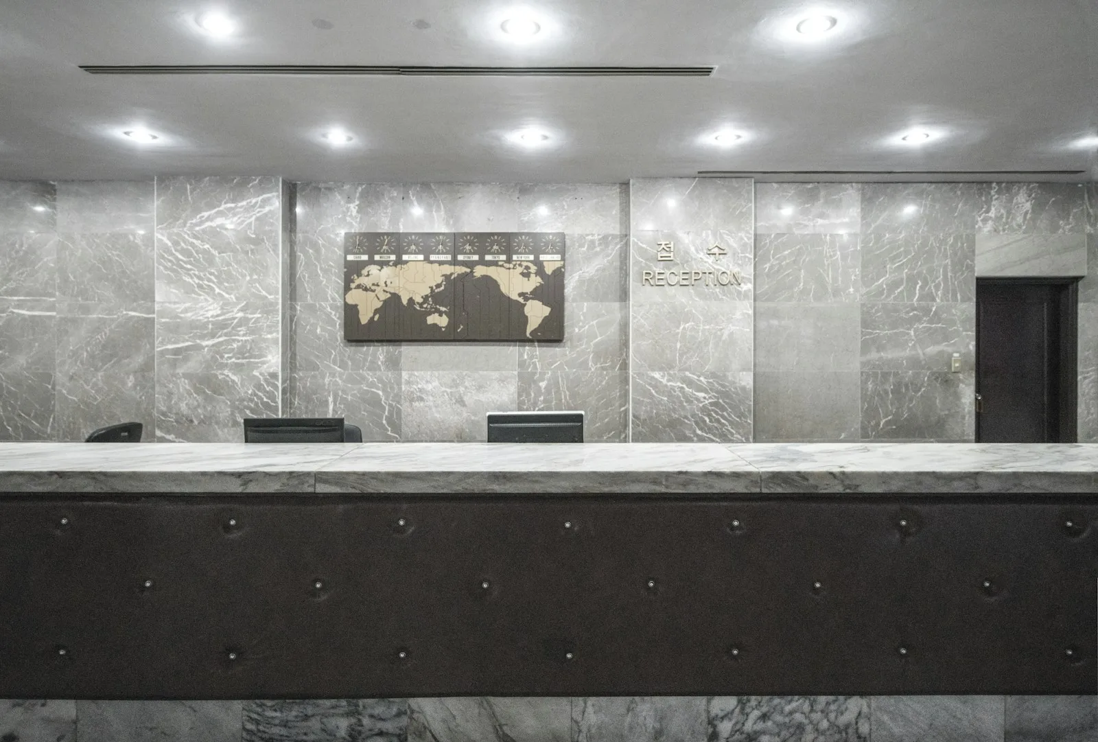 How Do Non-Resident Owners Pay Themselves and Move Money Out of a US LLC?