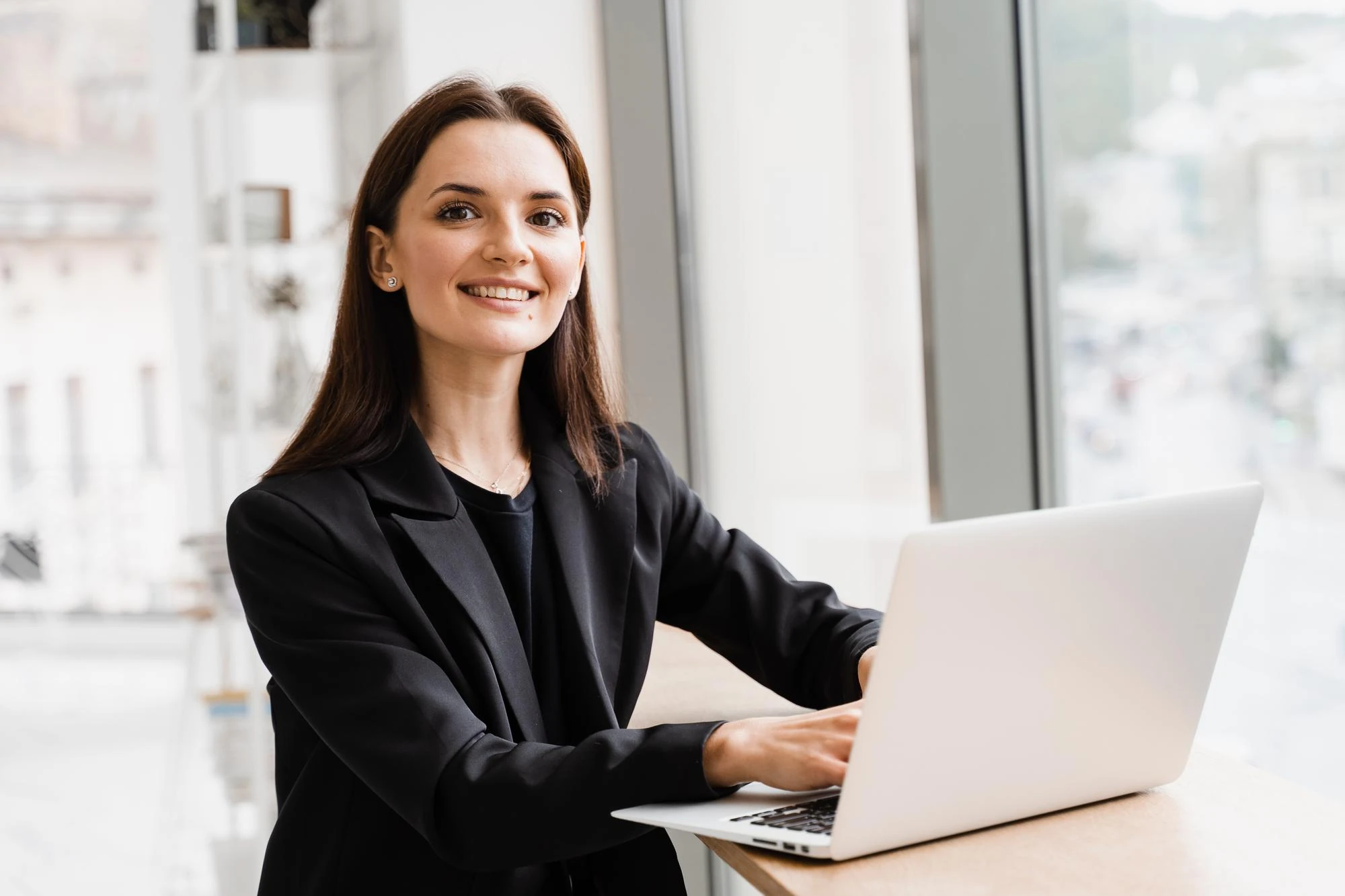 LLC for Non-Residents: Benefits, Taxes, and Key Steps