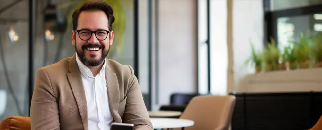 freelancer feliz de recibir pagos en dolares porque abrio una llc en usa
