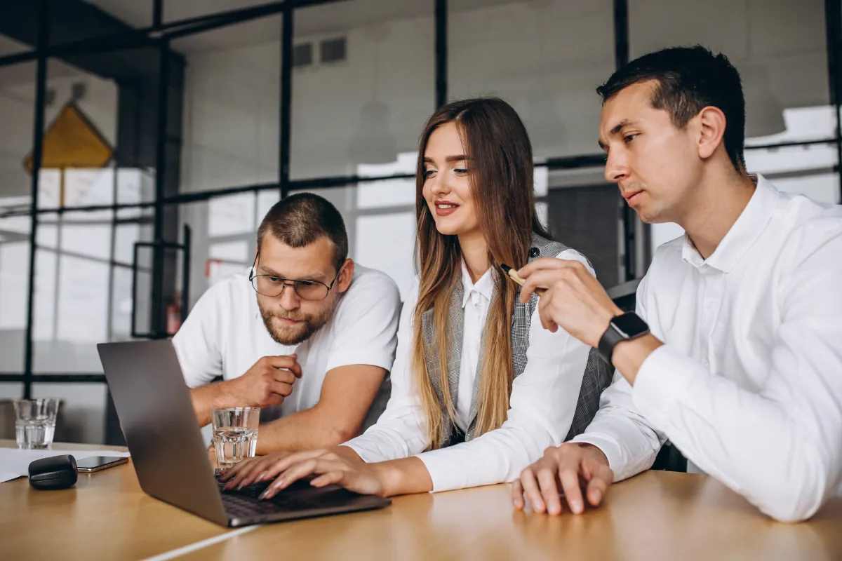 vender cursos en linea con una llc en florida