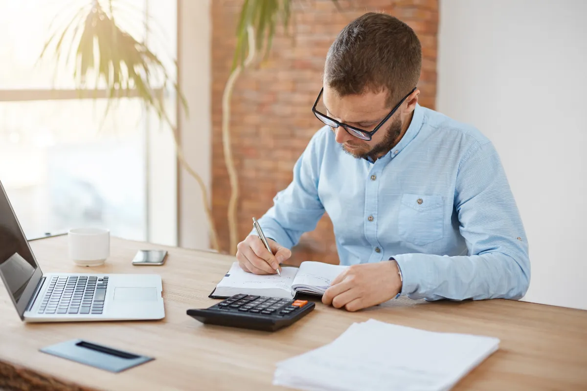 calcular sales tax